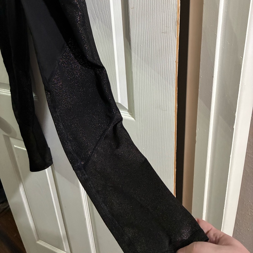Old Navy Active Girl’s Large Go-Dry Leggings - Picture 3 of 5